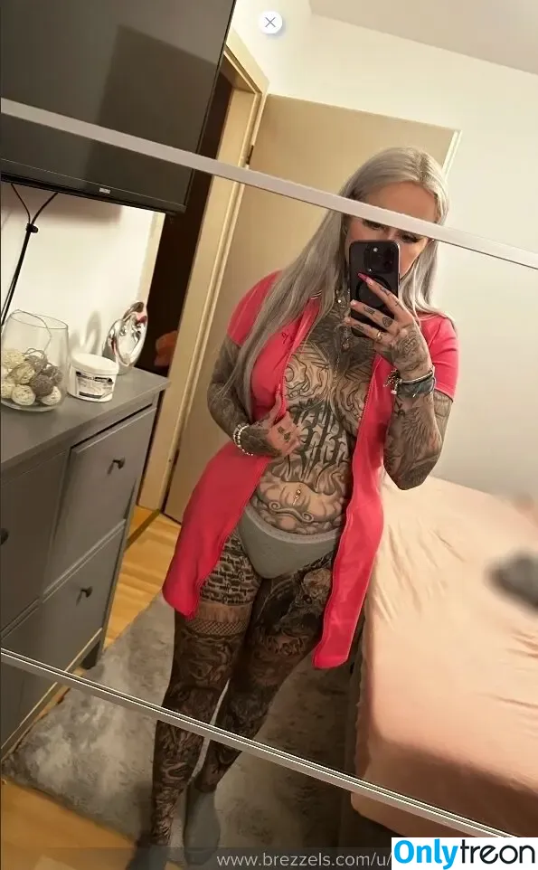 Zombieprinzessin nude photo #0021 (laurachesnok)
