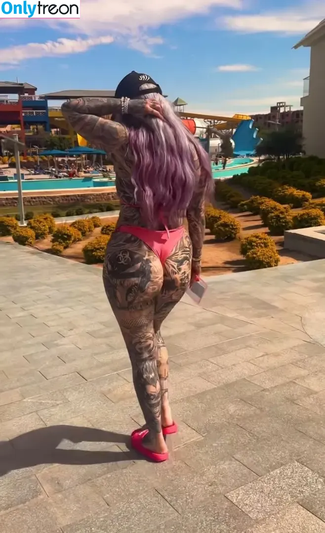 Zombieprinzessin nude photo #0060 (laurachesnok)