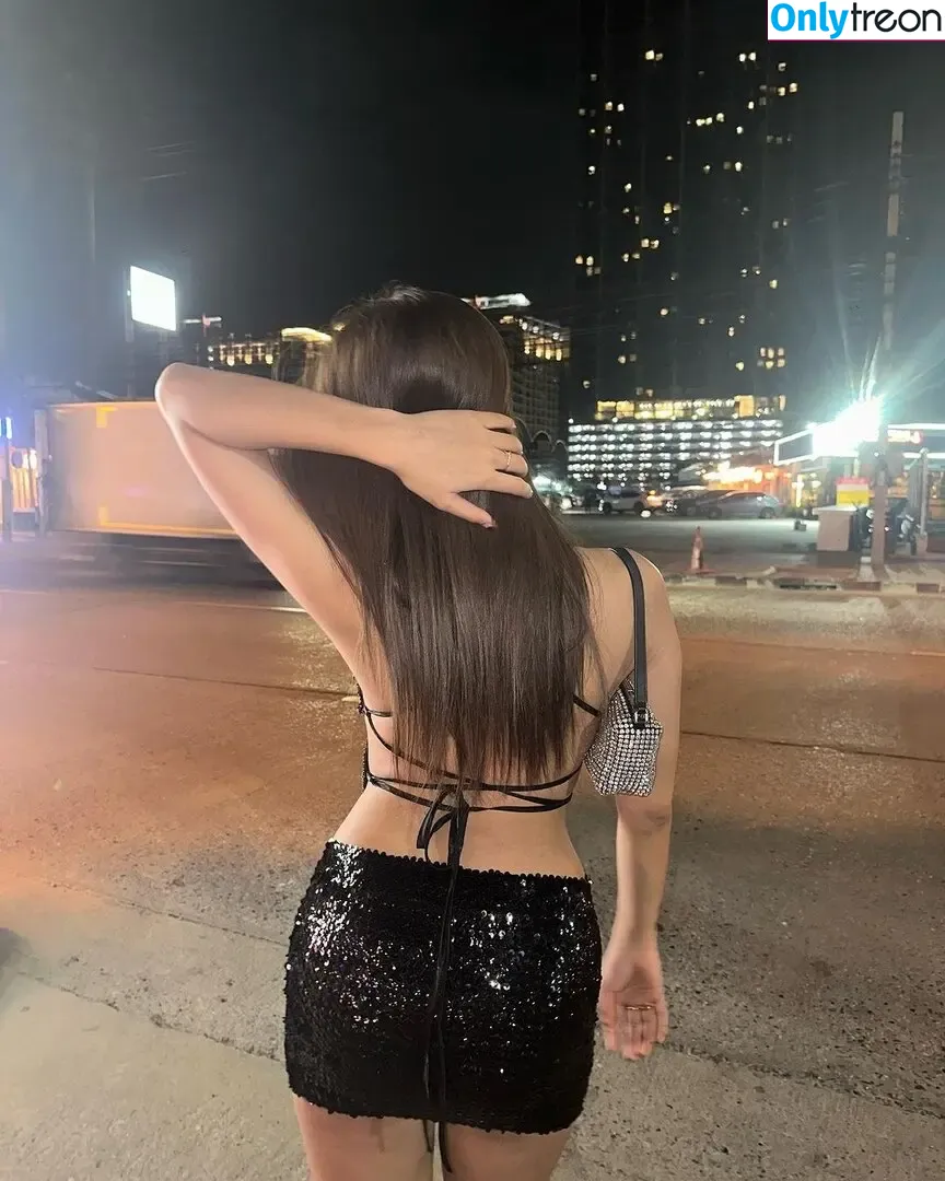 Zugus nude photo #0011 (Zugus)