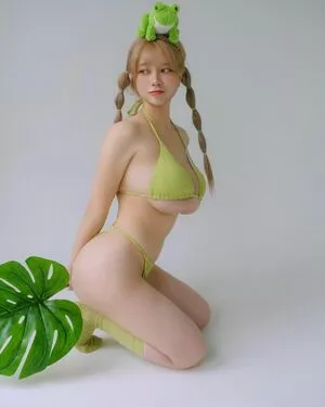ZziZzi / zizzi_j / zzi_zzi._ / 찌찌 nude photo #0142