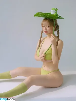 ZziZzi / zizzi_j / zzi_zzi._ / 찌찌 nude photo #0257
