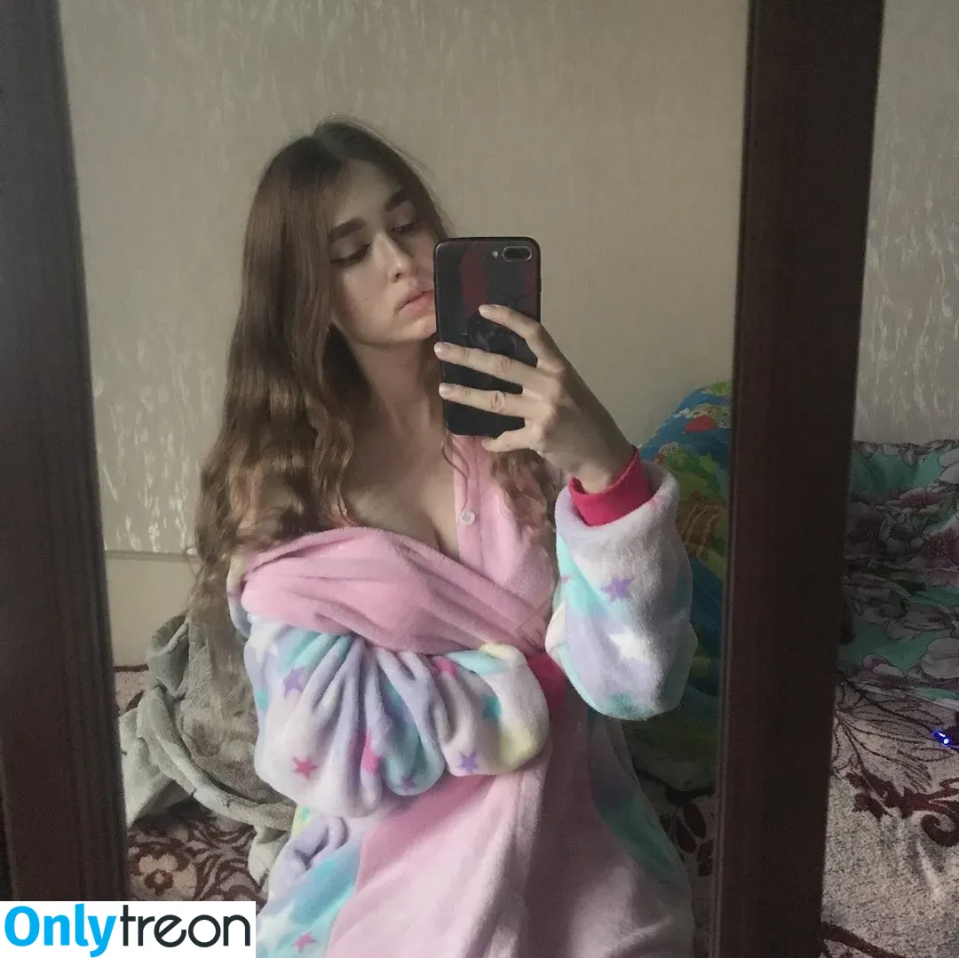 zzzaychonok nude photo #0066 (Tosha)
