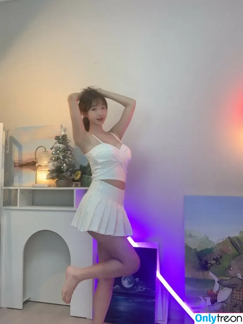 1004ysus nude photo #0010 (1004yyyyyy / 둘기얏)