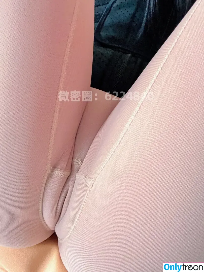 是120斤的小王同学 nude photo #1567 (是120斤的小王同学)