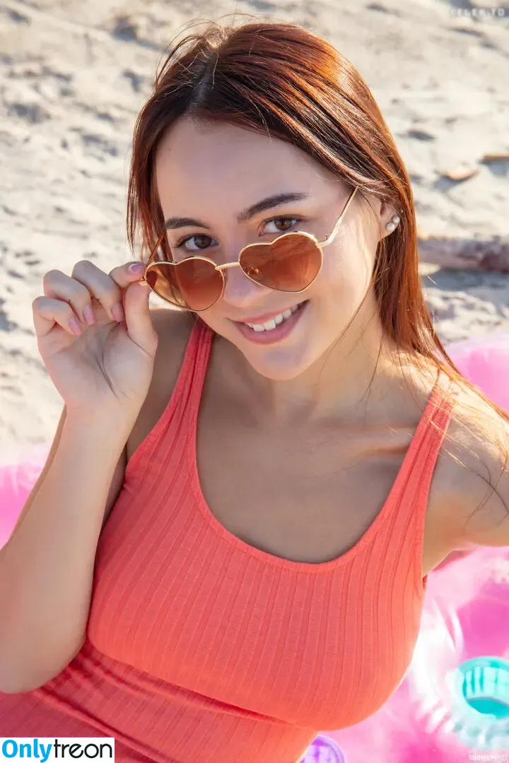 137654 nude photo #2570 (137654)