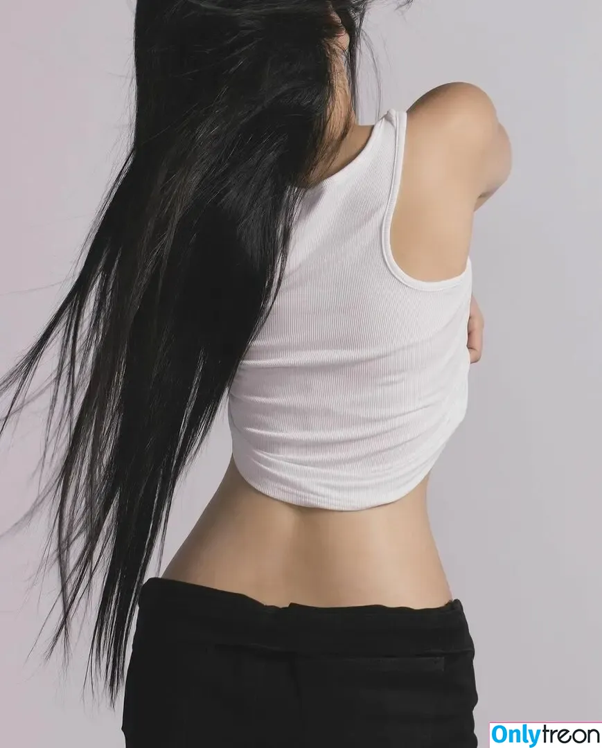 17Yokko nude photo #0008 (yurikotiger)