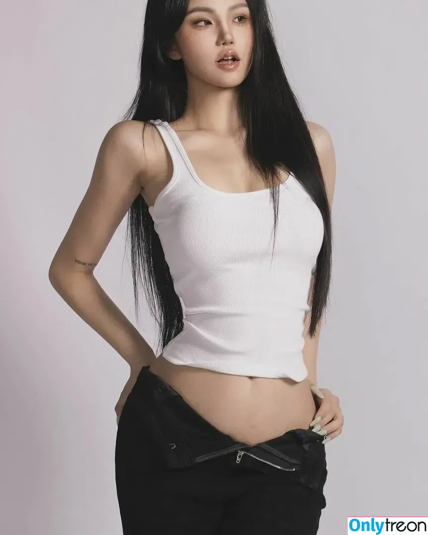 17Yokko nude photo #0010 (yurikotiger)