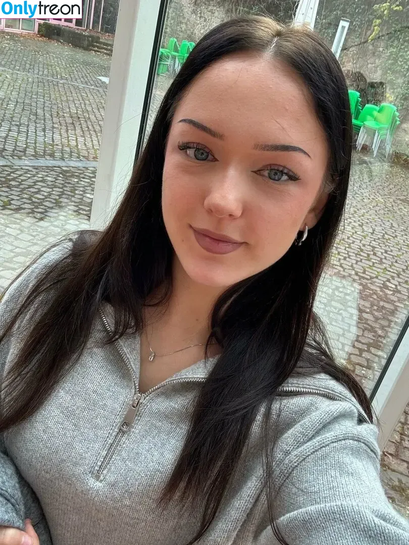 18virginf голая photo #0014 (dolo420 / reel)