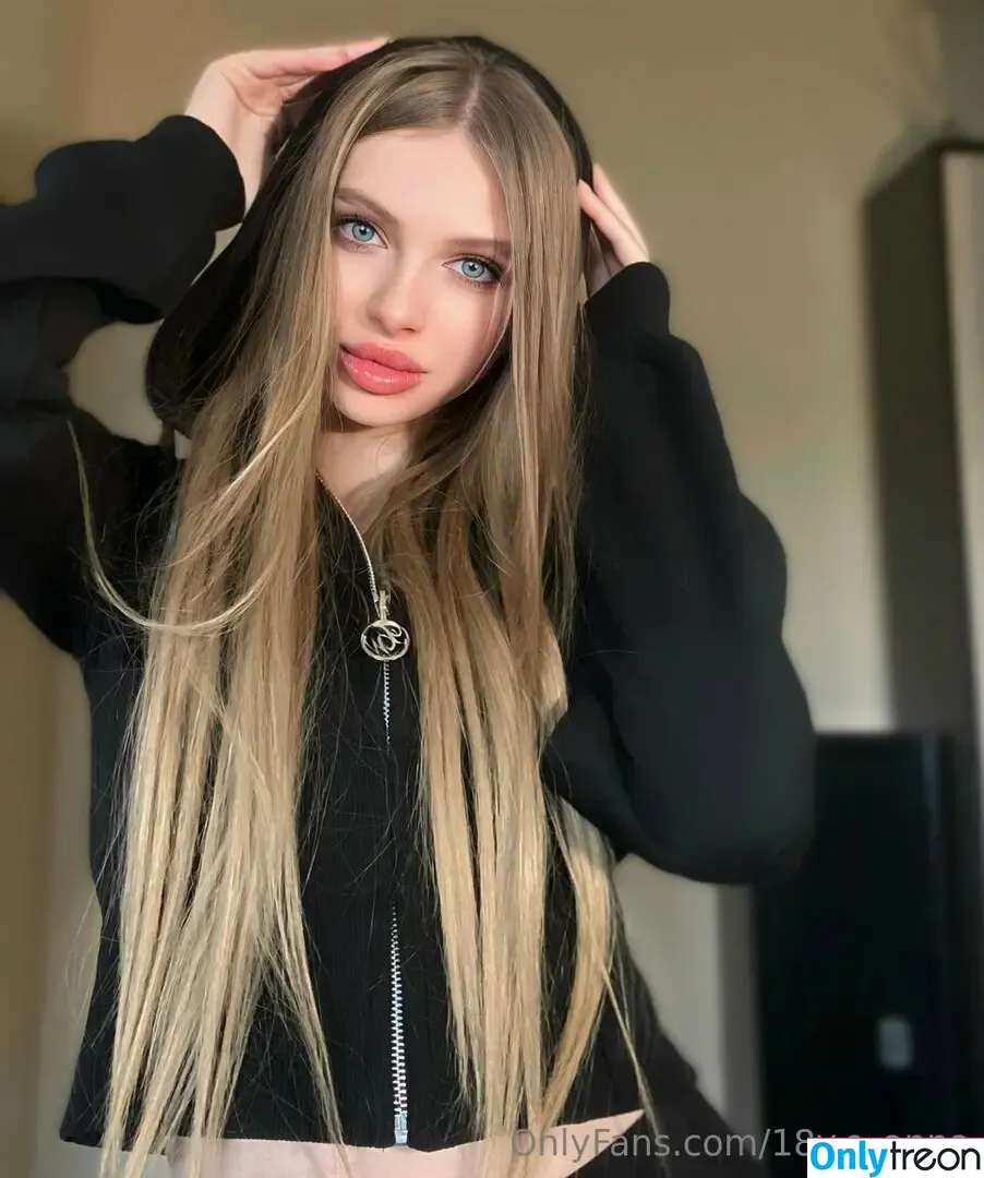 18y.o_anna nude photo #0003 (annaomusic)