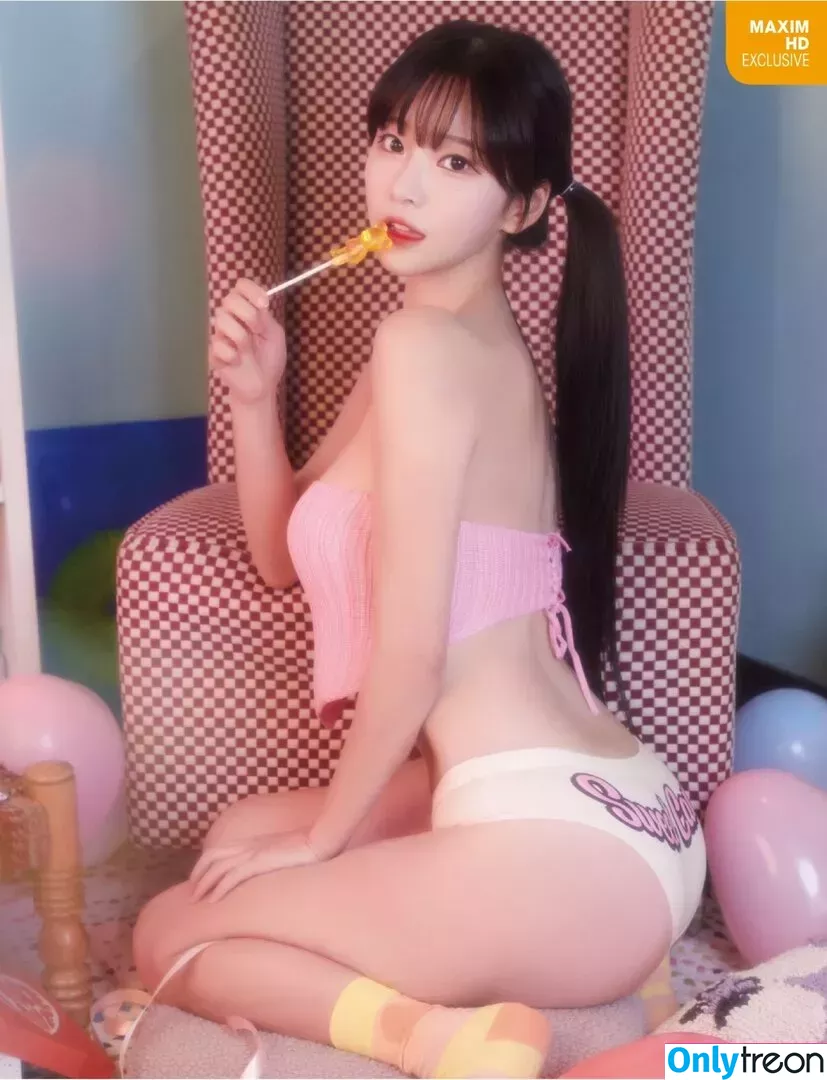 1995.mj nude photo #0022 (Park Min Jung 박민정)