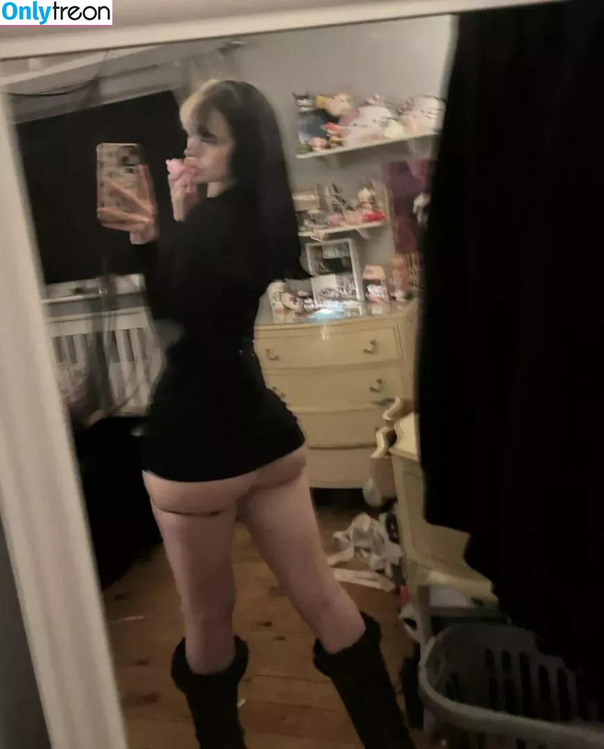222.mollsx nude photo #0096 (molls222)