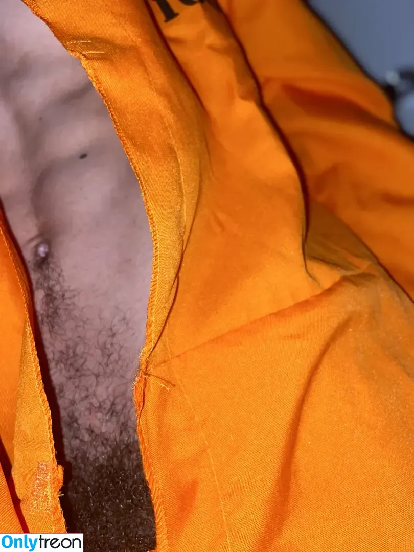 23fire nude photo #0008 (fireman_323)