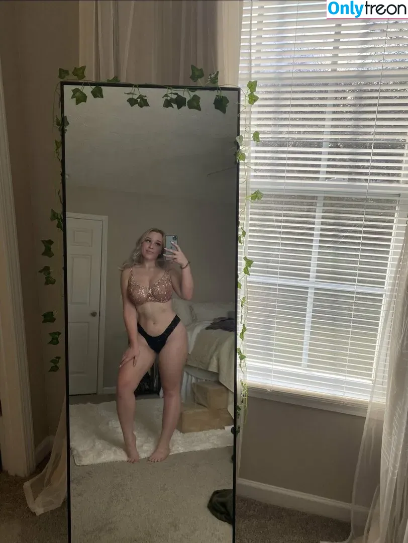 34gjessica nude photo #0007 (Bbgreeneyes420)