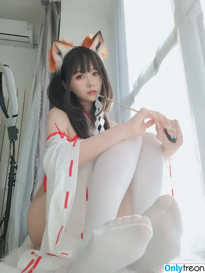 baiyin811 nude photo #1328 (81silver811 / baiyin81 / silver81_ / silver881 / 白银81)