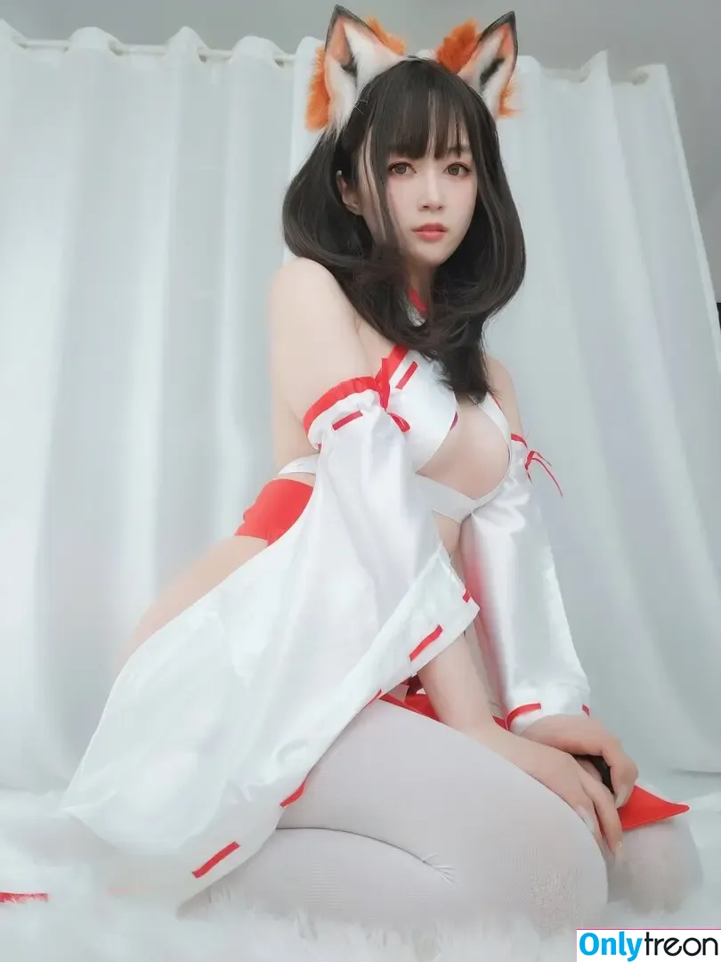 baiyin811 nude photo #1393 (81silver811 / baiyin81 / silver81_ / silver881 / 白银81)