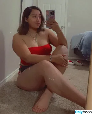 98.mitzyy / Mitzyy98 nude photo #0002