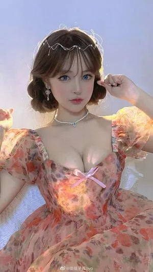 7e_jia / 佳佳酱ovo фото голая #0003