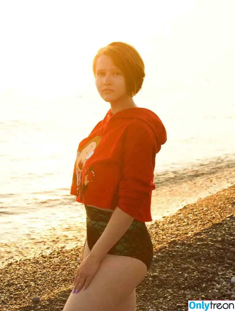 4iipainters_cosplay nude photo #0475 (4iipainters_cosplay)