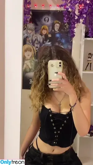 1likesushi / 1iviaperez / Livia Perez nude photo #0003