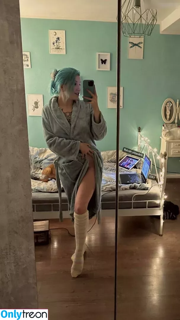 0nixchan голая photo #0046 (0nixchan)