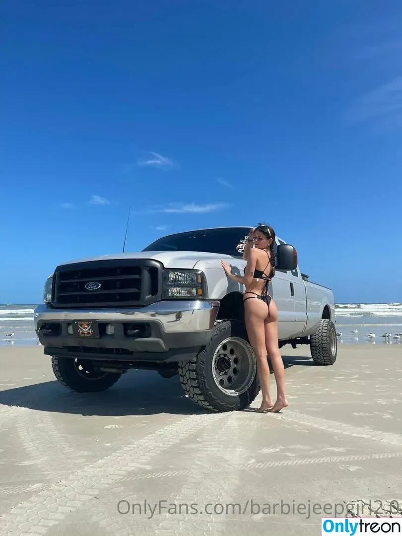 4x4froad nude photo #0033 (Annelisehope19 / TrucK & Car Girls / doubledoffroad / yogirlcassjax)