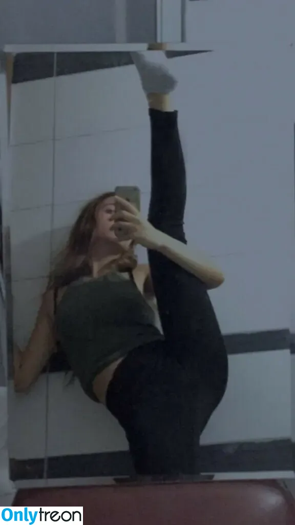 0ykurellaa голая photo #0030 (0ykurellaa)