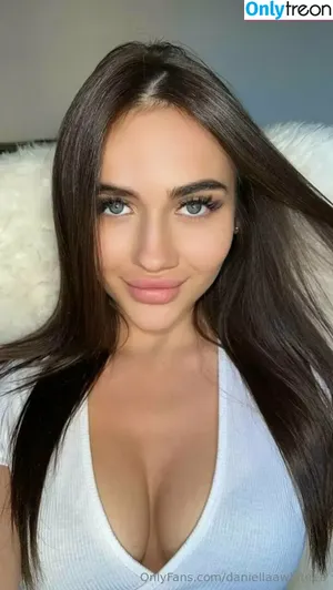 a_alexxxaa_alx / _trulyalexus nude photo #0010