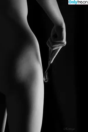 A Little Shibari / just_bobbie1 / shibarimei nude photo #0030