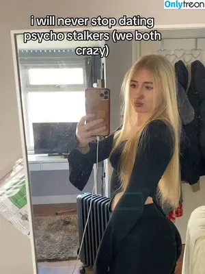  nude photo #0004