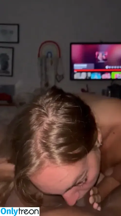A Travestis nude photo #0011 (ChamaATravestis / Tertuliana / tertulianalustosa)