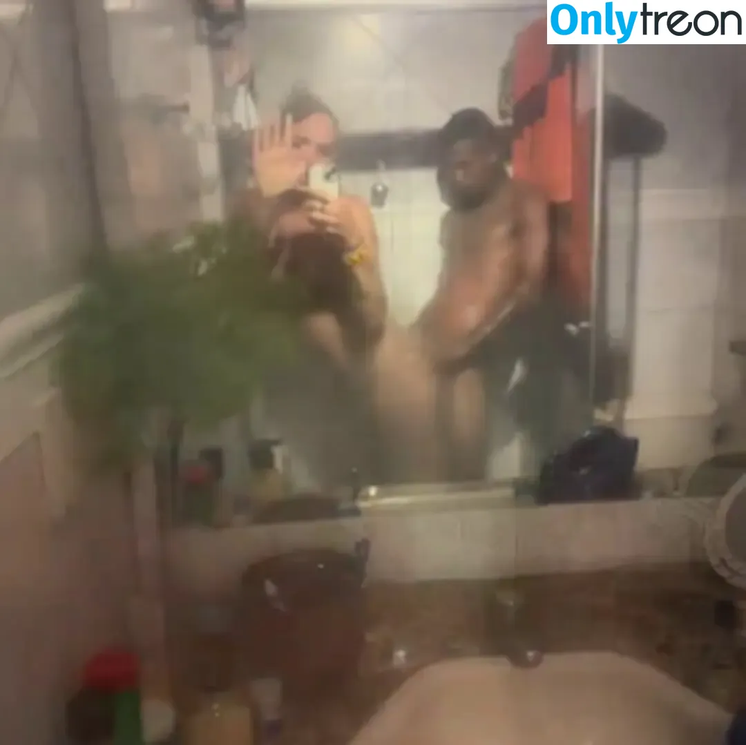 A Travestis nude photo #0032 (ChamaATravestis / Tertuliana / tertulianalustosa)