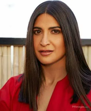 Aahana Kumra / aahanakumra фото голая #0046