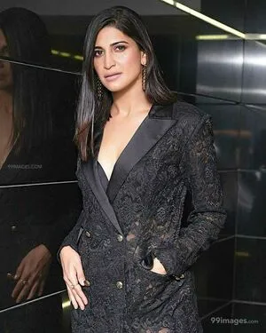 Aahana Kumra / aahanakumra фото голая #0074