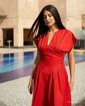 Aahana Kumra / aahanakumra фото голая #0076