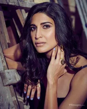 Aahana Kumra / aahanakumra фото голая #0084