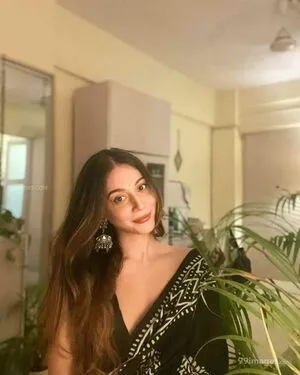 Aahana Kumra / aahanakumra nude photo #0117
