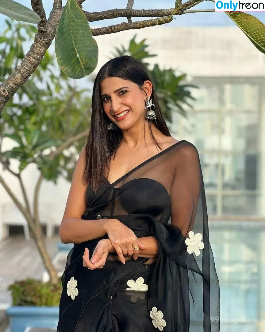 Aahana Kumra голая photo #0038 (aahanakumra)