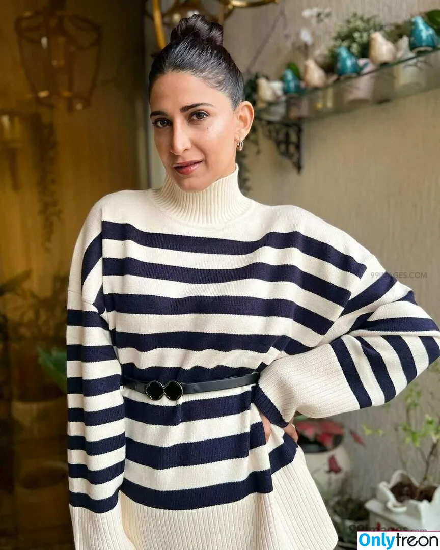 Aahana Kumra голая photo #0041 (aahanakumra)