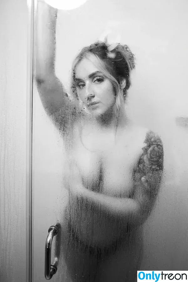 aahitskat голая photo #0088 (aahitskat)