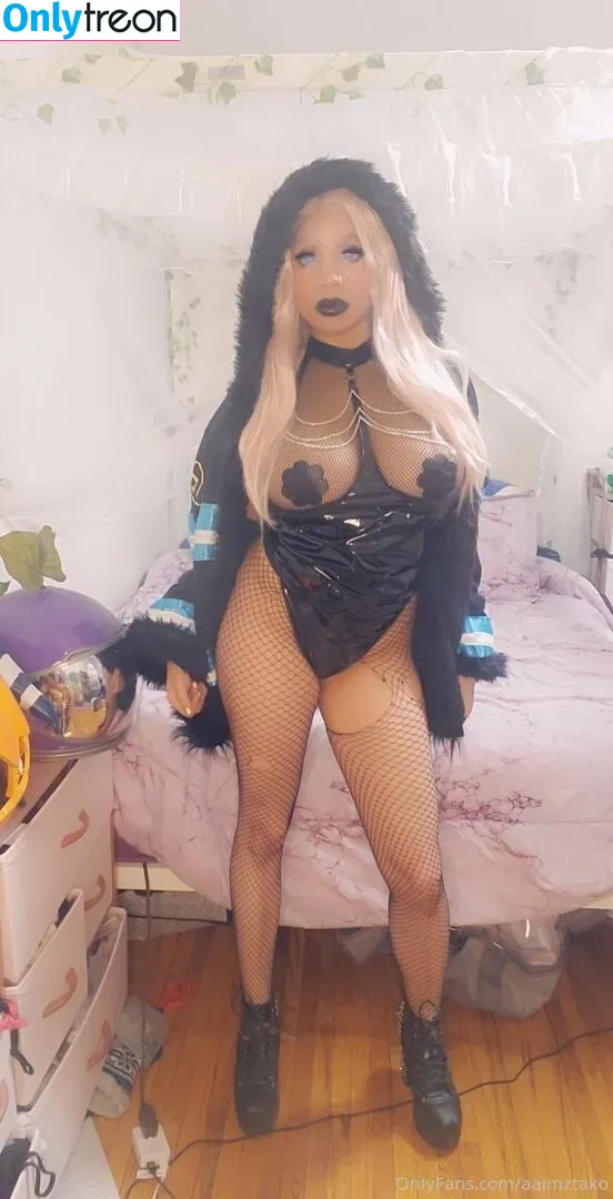 aaimztako nude photo #0171 (aaimztako)
