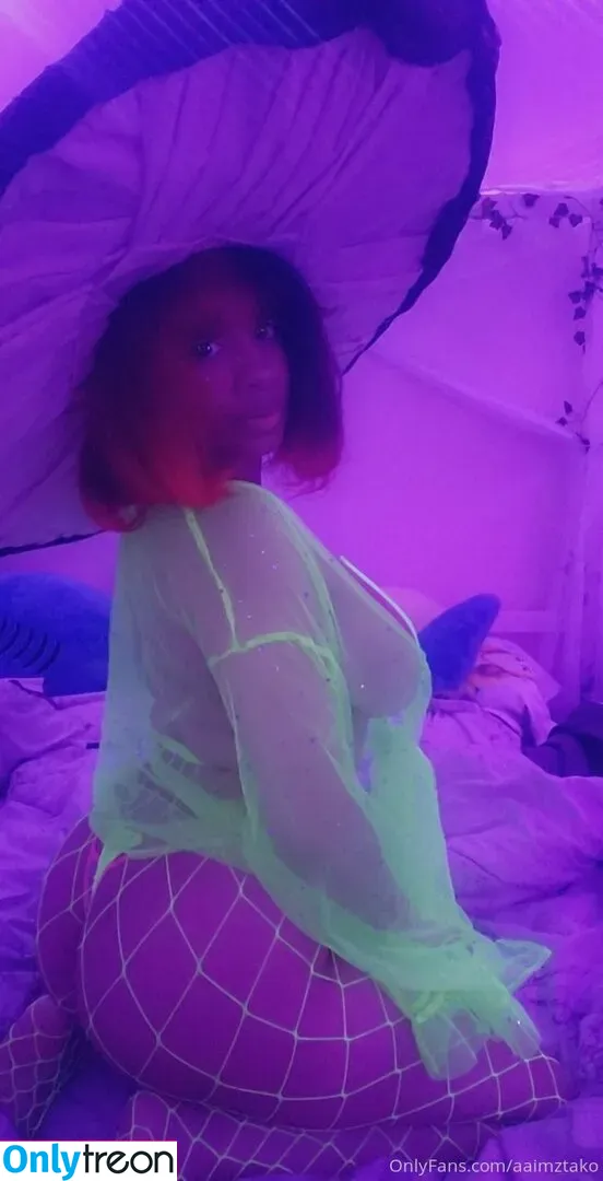 aaimztako nude photo #0235 (aaimztako)