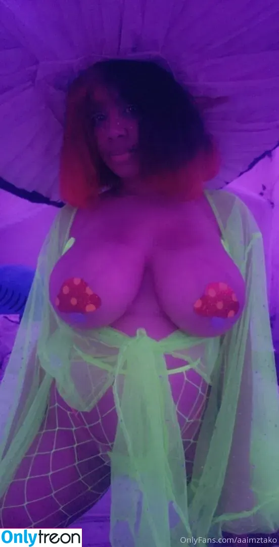 aaimztako nude photo #0239 (aaimztako)