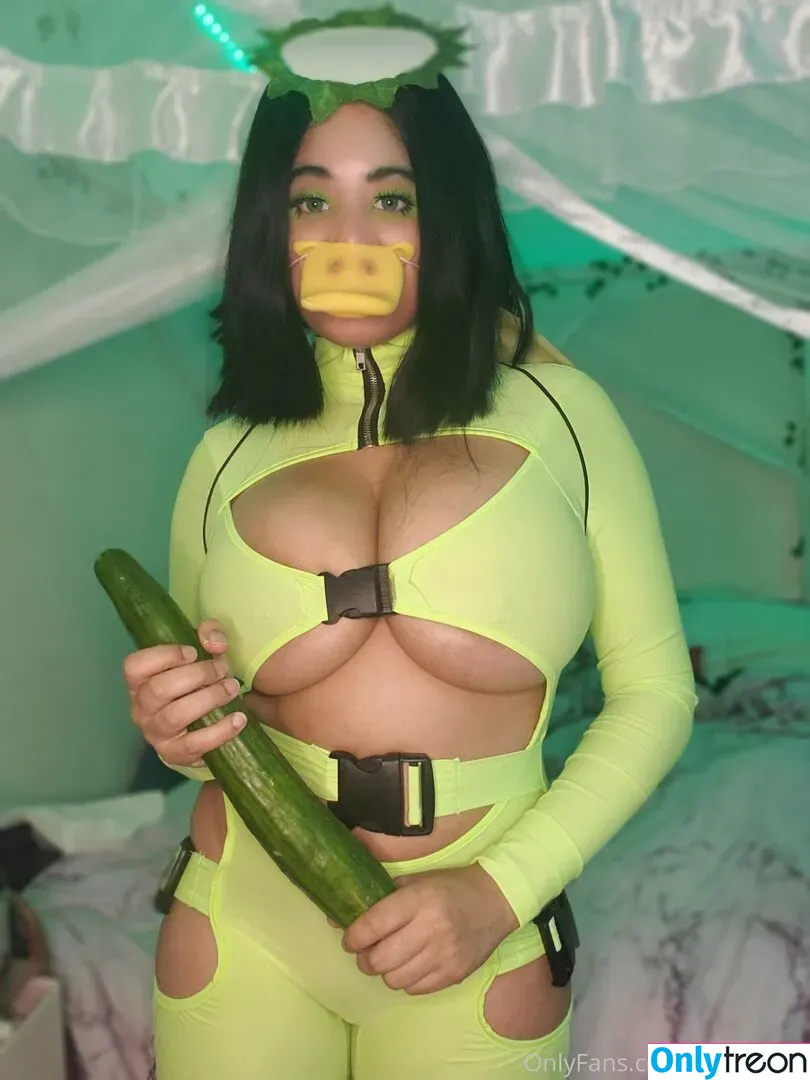 aaimztako nude photo #0386 (aaimztako)