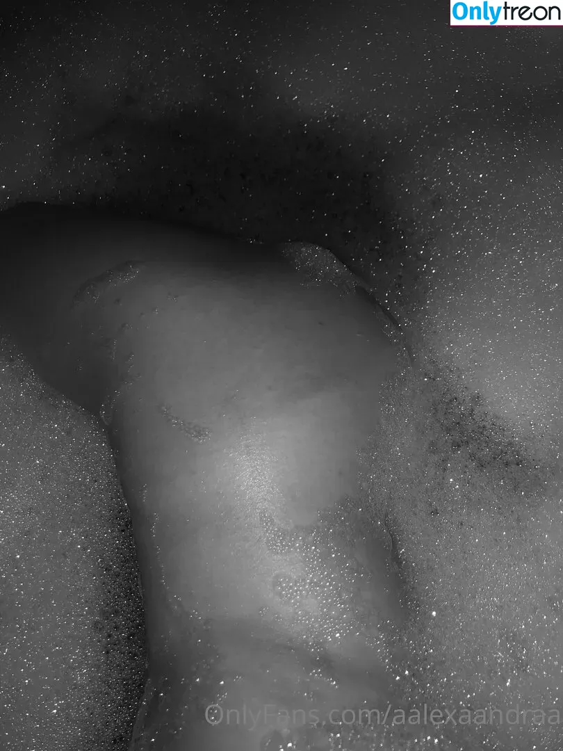aalexaandraa nude photo #0007 (aalexaandraa_)