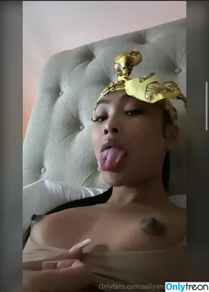 Aaliyah / aaliyahdang / aaliyahshiesty фото голая #0029