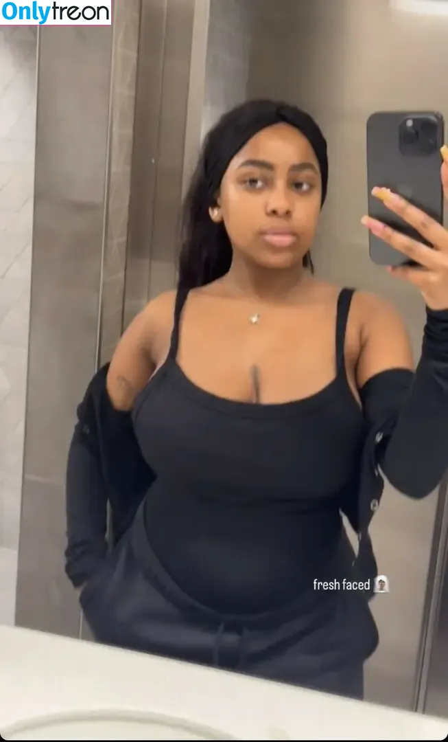 Aaliyah Cohen nude photo #0010 (aaliyahcohen_)
