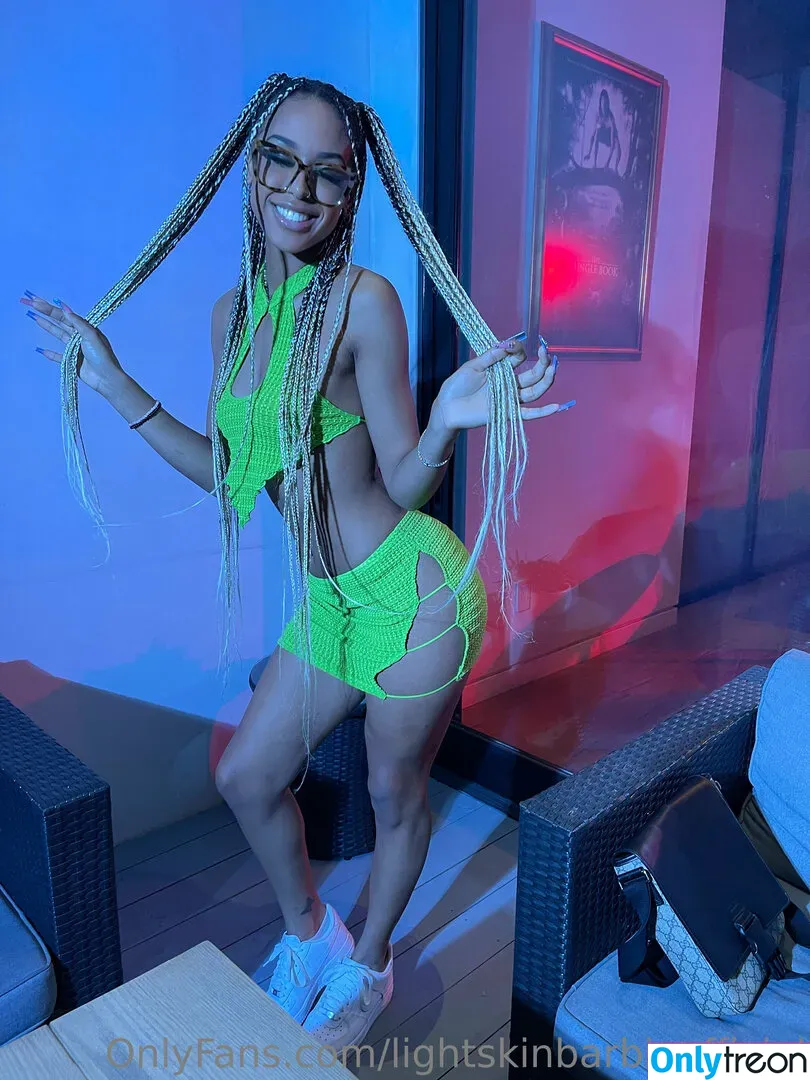 Aaliyah Foxxx nude photo #0009 (FoxxAaliyah / aaliyahfoxxofficial / aaliyahfoxxx)
