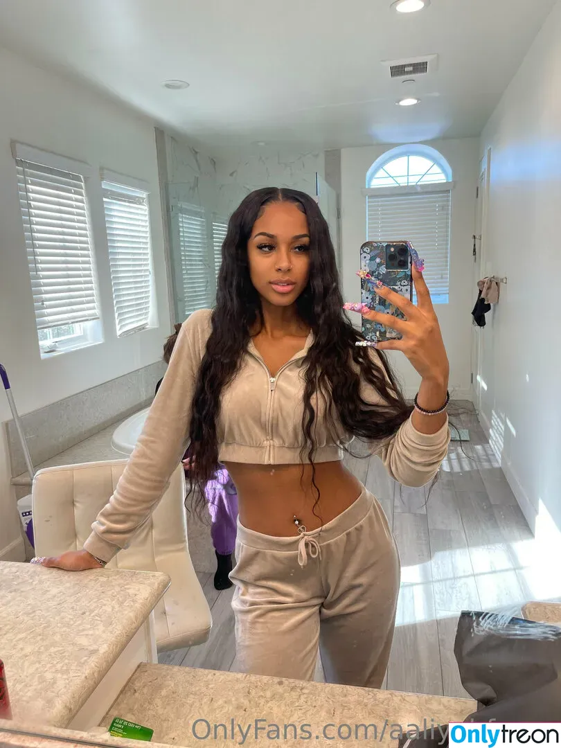 Aaliyah Foxxx голая photo #0037 (FoxxAaliyah / aaliyahfoxxofficial / aaliyahfoxxx)