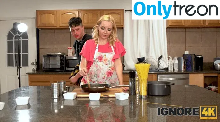 Aaliyah Love nude photo #0023 (aaliyah.love019 / aaliyahlove / aaliyahlove69)