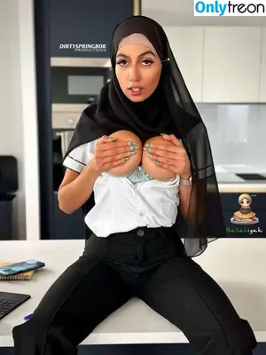 Aaliyah Yasin / _thatbritishcouple / aaliyah.yasin / thatbritishg1rl nude photo #0682